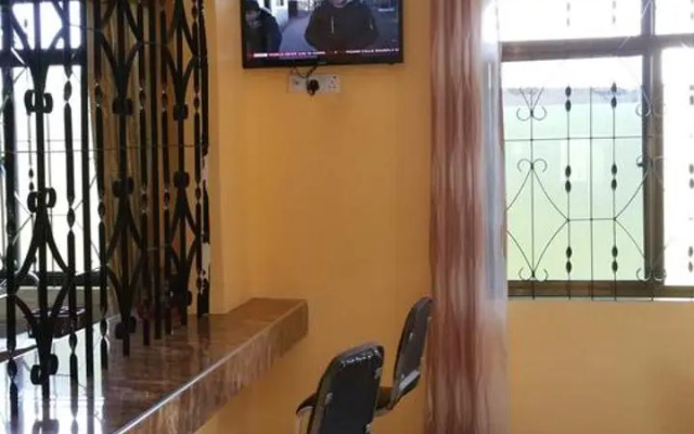 Mauya Executive Lodge