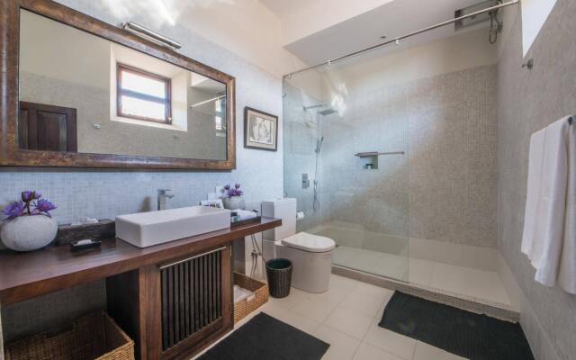Taru Villas - Lighthouse Street
