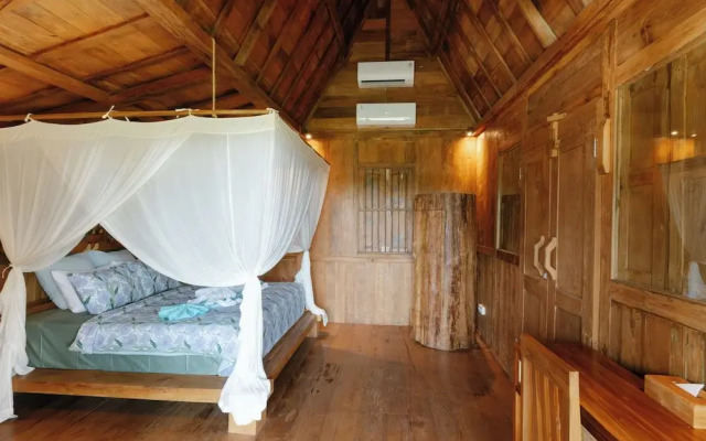 Seseh Beach Retreat Villas