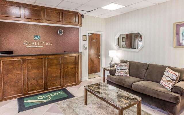 Quality Inn Pell City I-20 exit 158