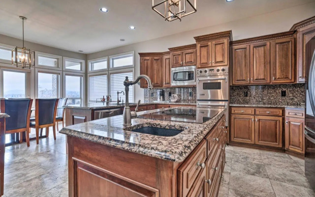Chic Washington Wine Country Vacation Rental!