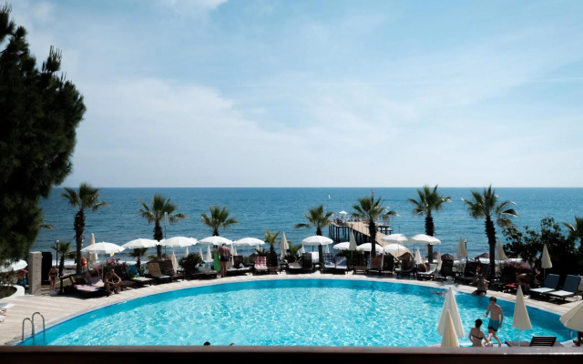 Anitas Hotel
