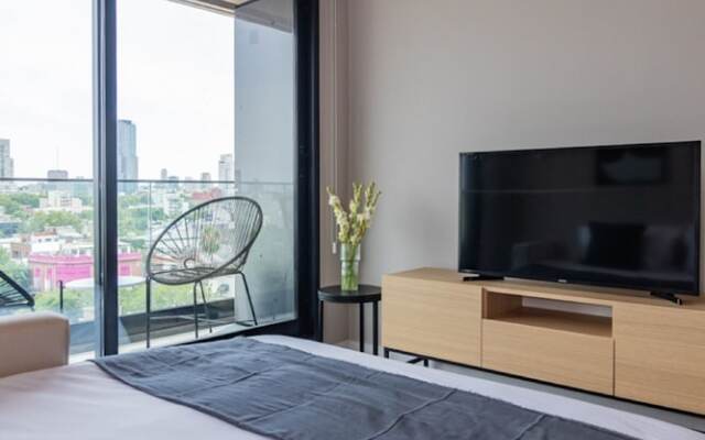 Milenia Soho by iPPA