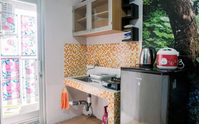 Warm And Cozy Stay Studio Green Bay Pluit Apartment