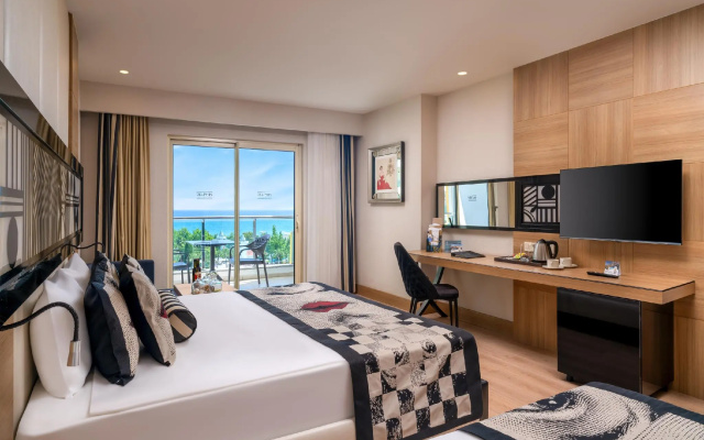 Delphin Imperial