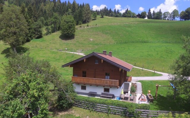 Spacious Holiday Home Near Ski Area In Wagrain