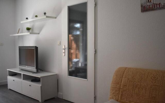 Appartement Font-Romeu-Odeillo-Via, 2 pièces, 5 personnes - FR-1-580-49