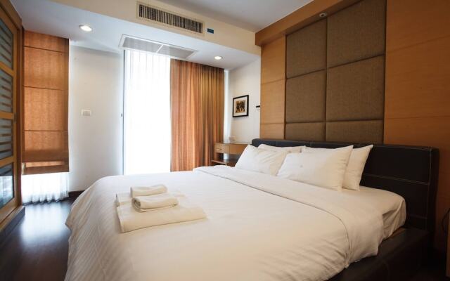 "3c-2bedrooms/2.5bath@downtown Bangkok Near Bts/mrt"