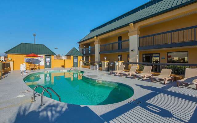 Quality Inn & Suites Florence Civic Center