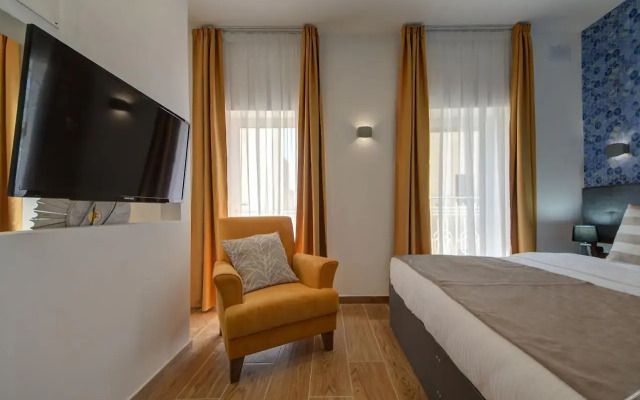 Tritoni Marina Apartments and Suites