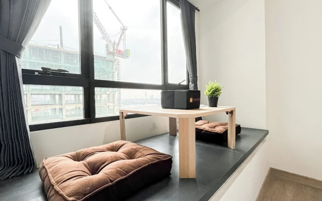 Ivory Studio At Collins Boulevard Apartment – Guest Rooms – Tangerang