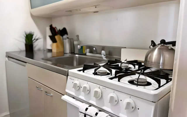 Studio in Gold Coast - SP 1204