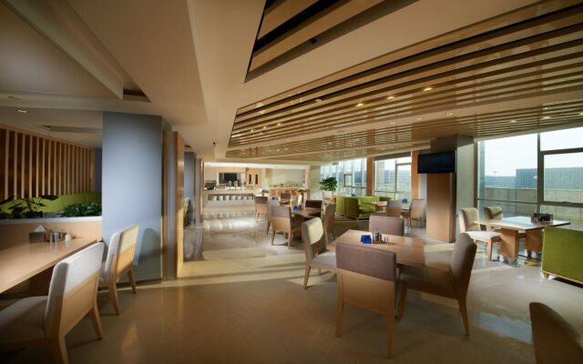 Holiday Inn Express Zhengzhou Airport