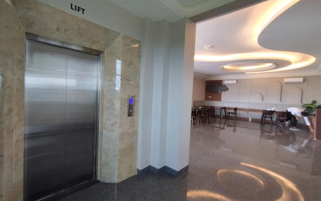 Maulidia Hotel Syariah & Convention Center