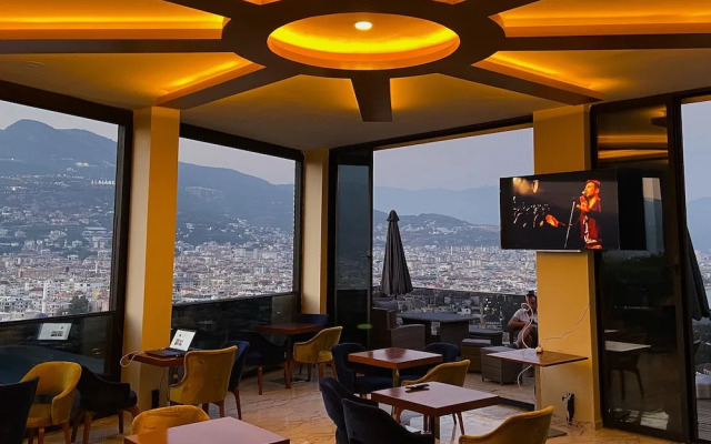 Castle's Light Boutique Hotel