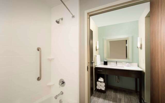 Homewood Suites by Hilton San Antonio Airport