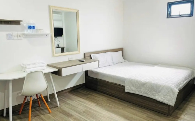 Royal Hotel & Apartment