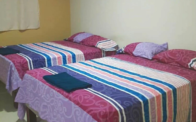 San Roque Hostal
