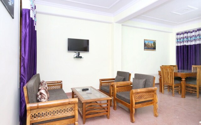 OYO 10975 Home Modern 2BHK Sector 6 New Shimla