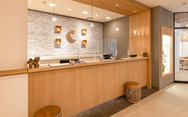 Comfort Inn Naha Tomari Port