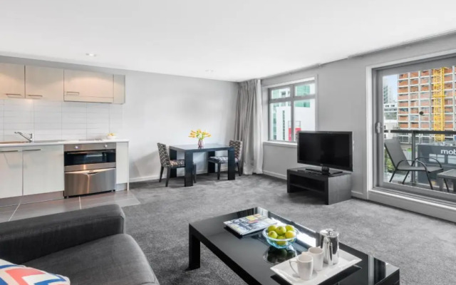 Oaks Auckland Hotel