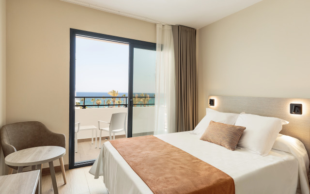 Best Oasis Tropical Hotel