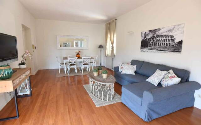 Romantic Flat near Metro Flaminio&Popolo
