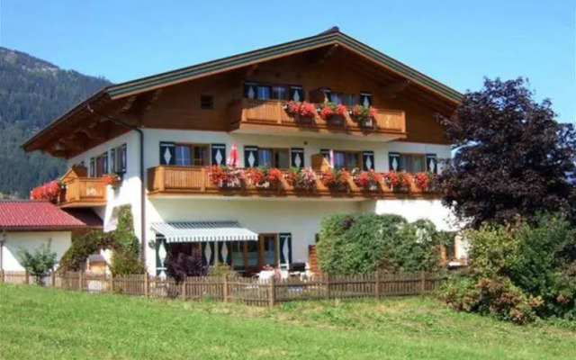 Alpenland