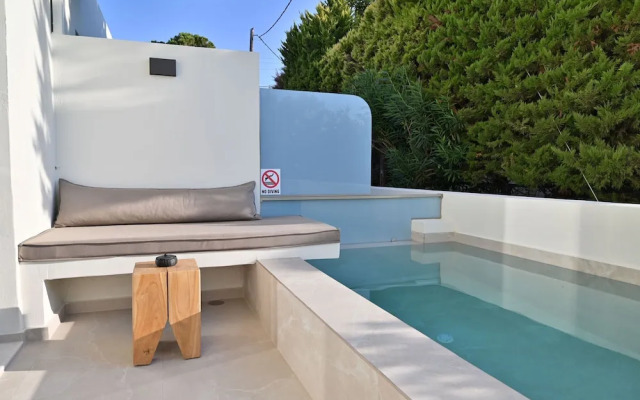 Rhotheon Suites in Ialysos Rhodes
