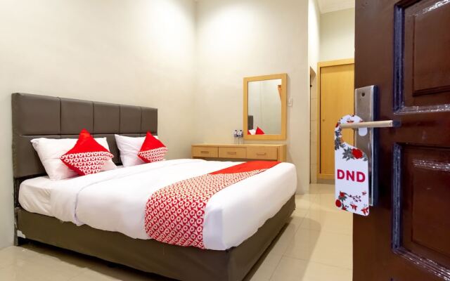 Vandolia Guest House by Reddoors