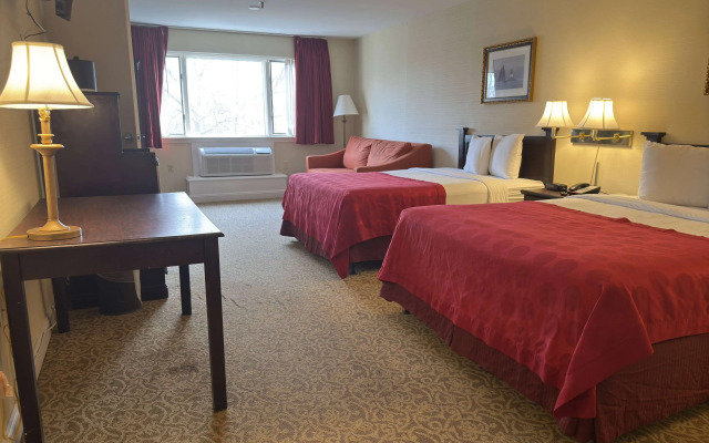 Ramada by Wyndham Seekonk Providence Area