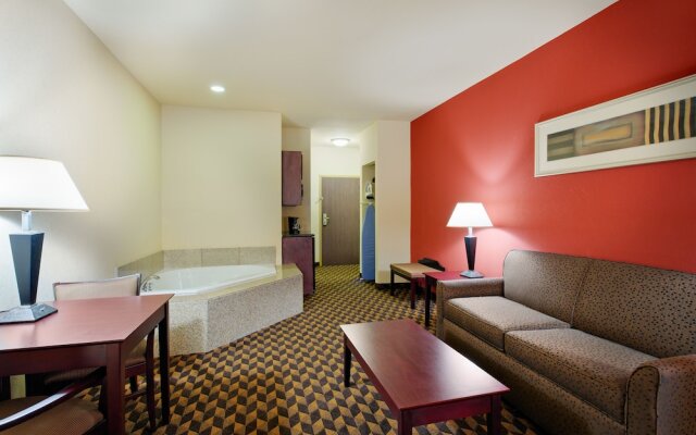 Holiday Inn Express & Suites Malvern