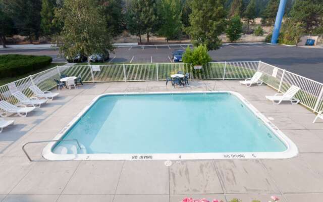 Motel 6 Weed - Mount Shasta