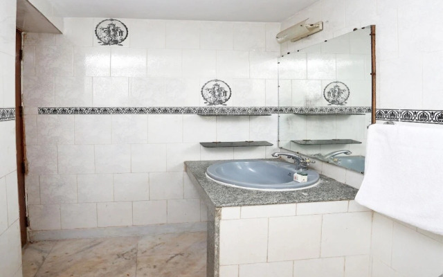 Village Inn By OYO Rooms