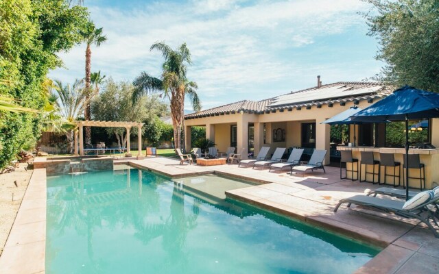 Silverado by AvantStay | WALK TO COACHELLA! Spanish Style Villa in Indio