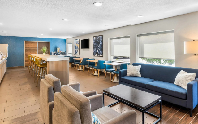 Comfort Inn Mayfield Heights Cleveland East