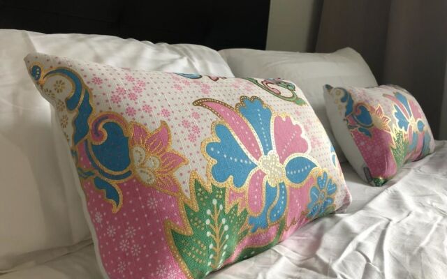 Minimalist Studio Empire Damansara