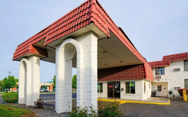 Oyo Hotel Hermiston Or, Downtown