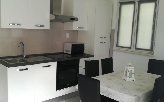 Apartments with a parking space Seget Vranjica, Trogir - 5966