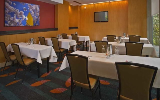 Residence Inn Bethesda Downtown