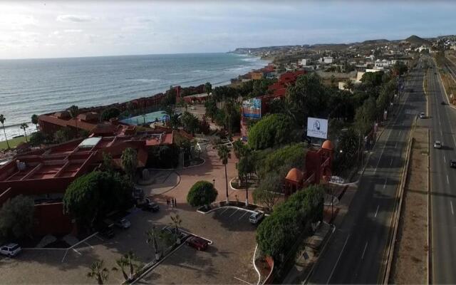 Puerto Nuevo Baja Hotel & Villas