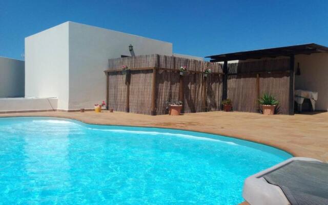 Studio in Tahiche, With Private Pool and Furnished Terrace