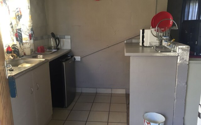 Ditlhapi Guest House