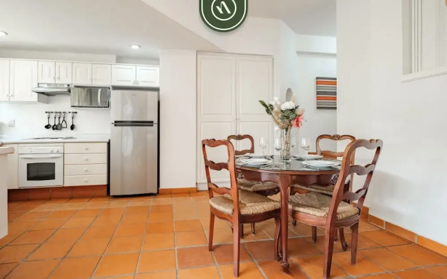 One Beach Street 310 C