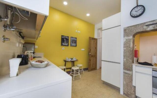 Lovelystay - Downtown 2Bedroom Wonder