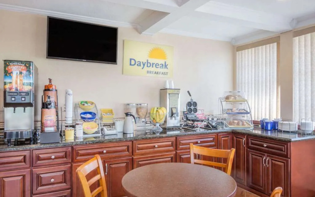 Days Inn King City