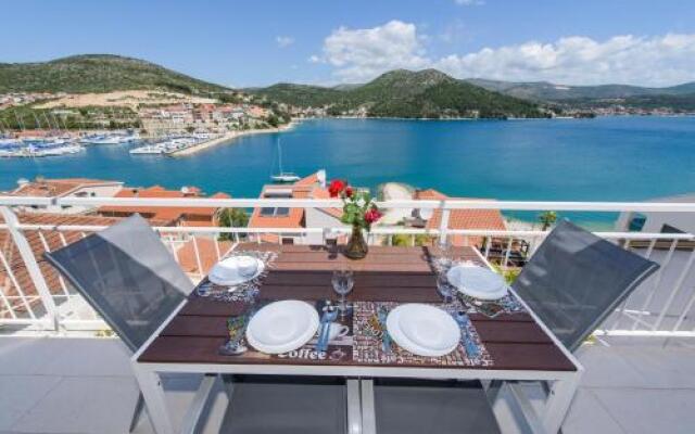 Beach Apartment Marina