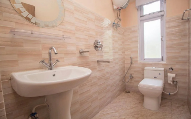 Ga Zum Residency By OYO Rooms