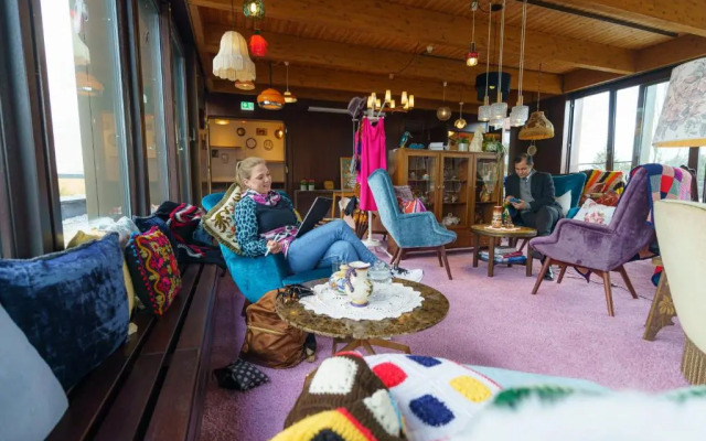 Tante ALMA’s Bonner Hotel
