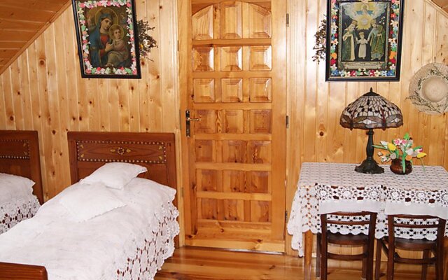 HOUSE BORóWNA BOROWNA 19462